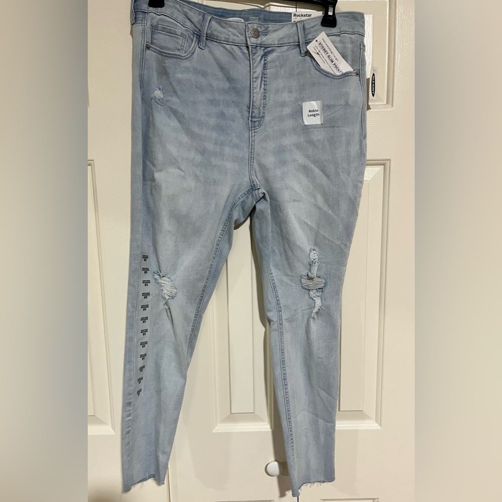 Old Navy Women's Rockstar‎ Super Skinny High Rise Jeans